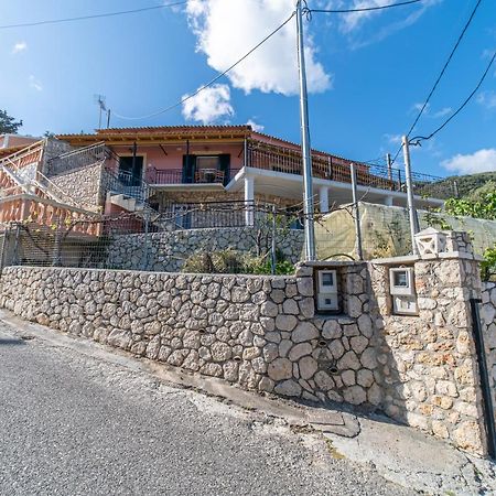 Korina Studios Paleokastritsa Luaran gambar