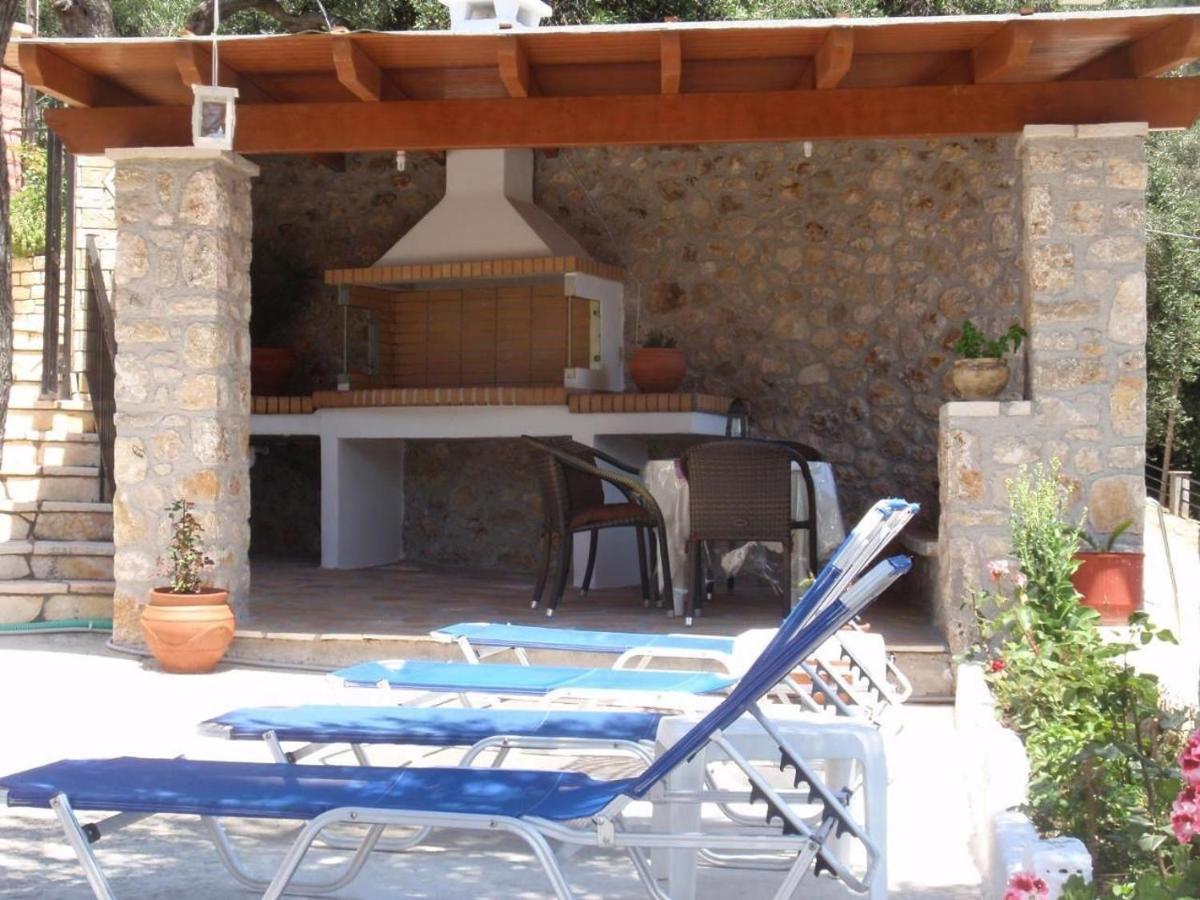 Korina Studios Paleokastritsa Luaran gambar
